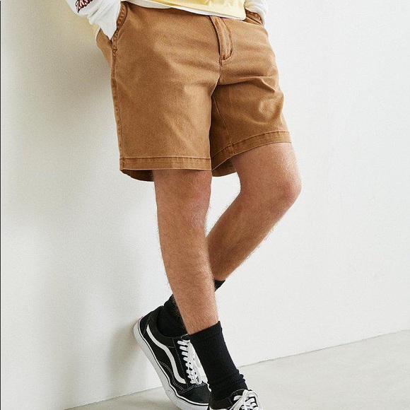 New Urban Outfitters Chino Shorts Khaki Camel Brown Size 30 - Picture 2 of 6